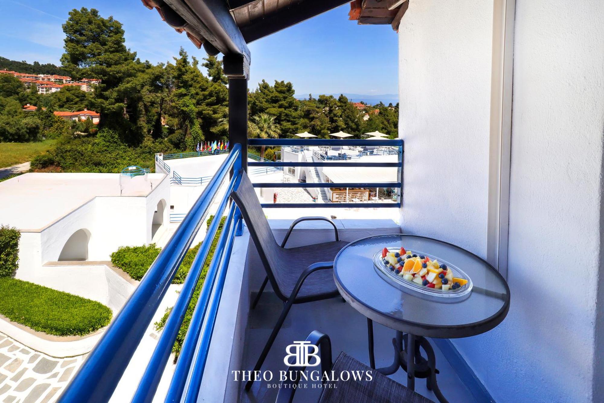 Theo Boutique Kriopigi