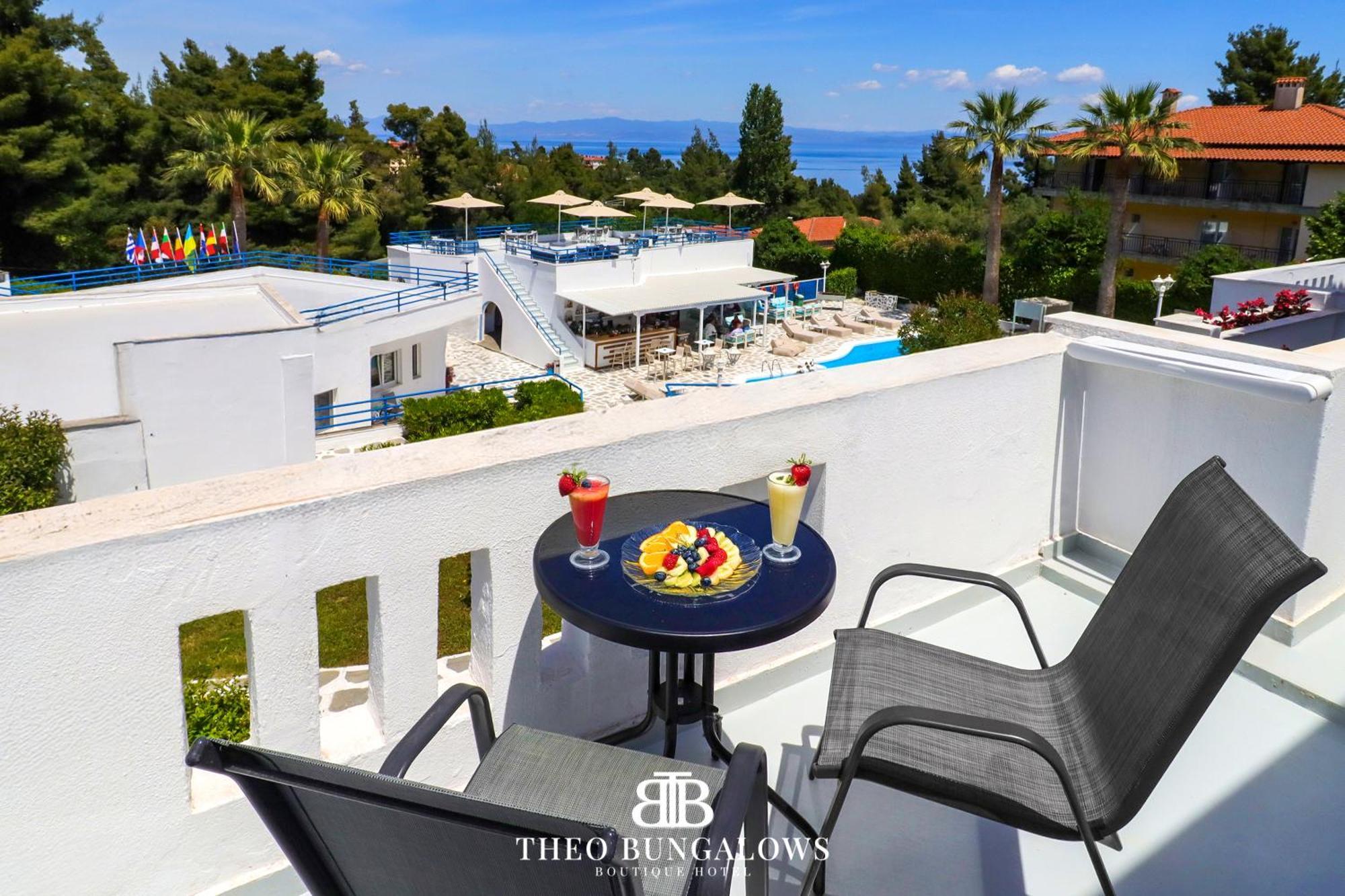 Theo Boutique