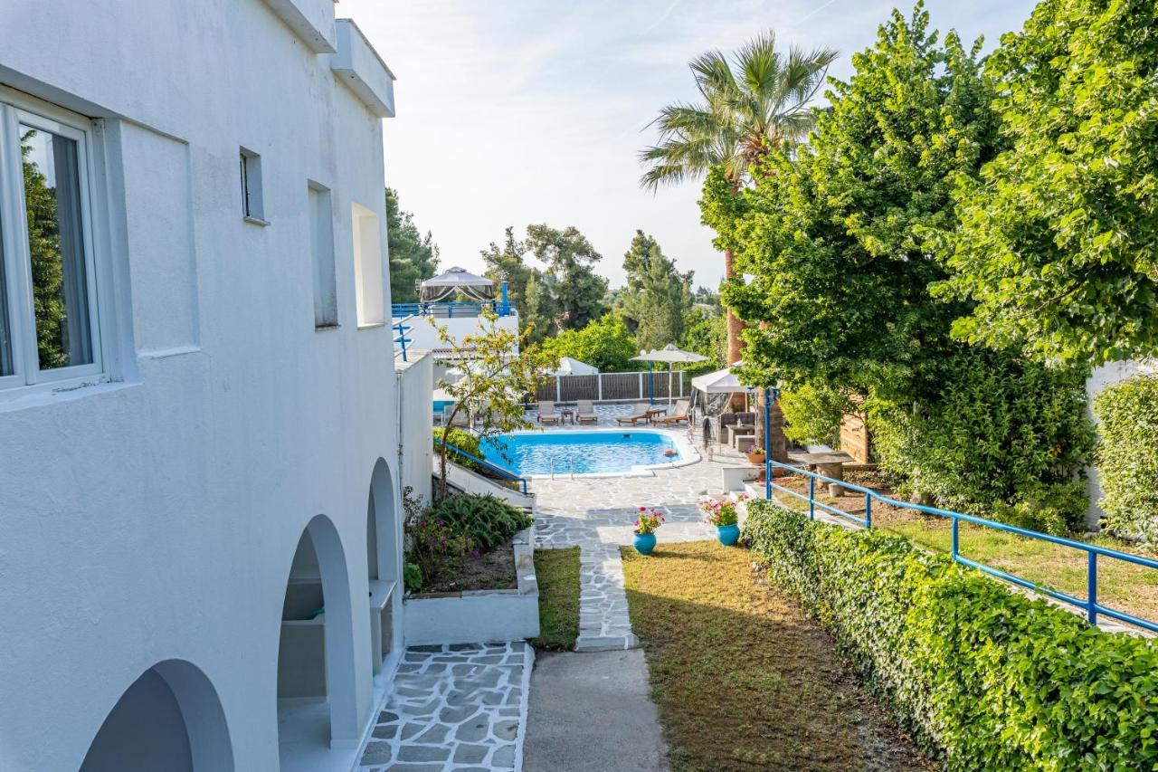 Theo Boutique Hotel 3*