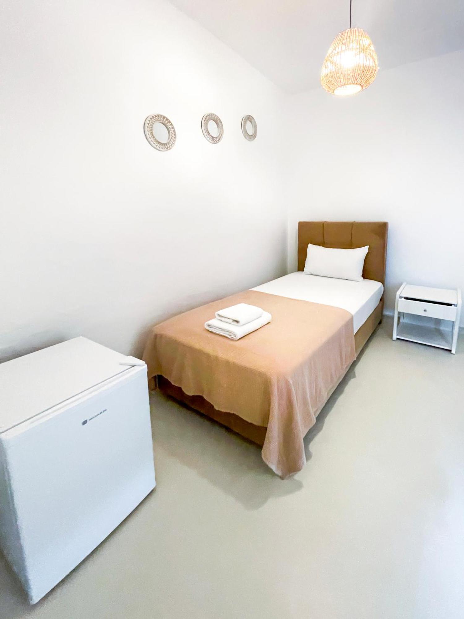 Theo Boutique 3* Kriopigi